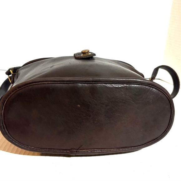Coach Dark Brown Leather distressed Crossbody Bag - Picture 3 of 9